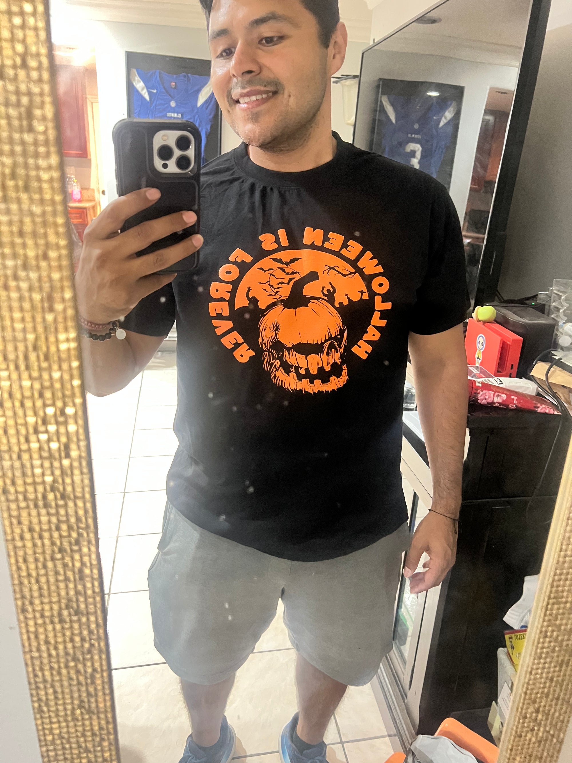 HALLOWEEN IS FOREVER-PUMPKIN SKULL TEE